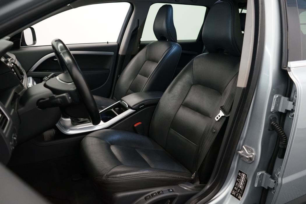 Volvo XC70 2015