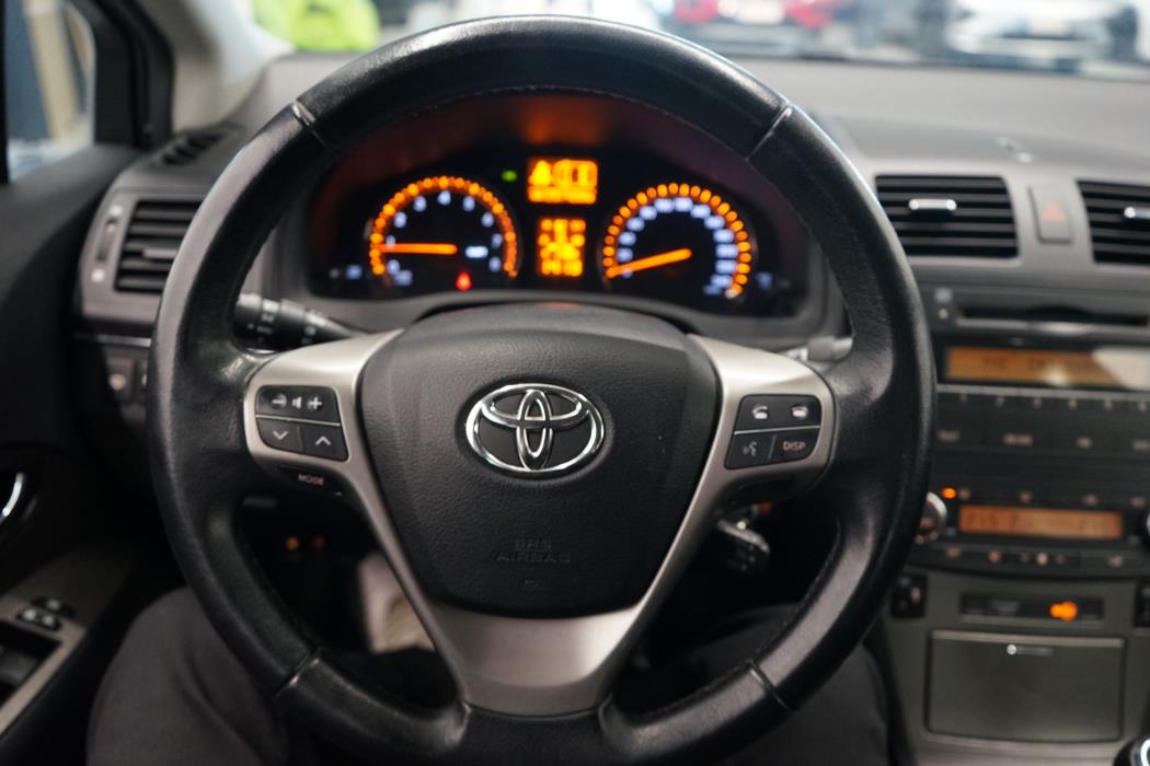 Toyota Avensis 2009