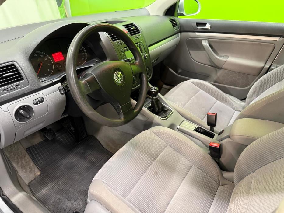 Volkswagen Jetta 2005