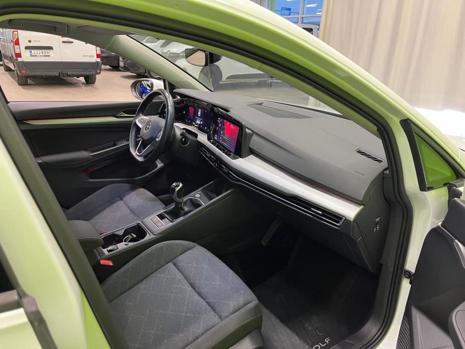 Volkswagen Golf 2021