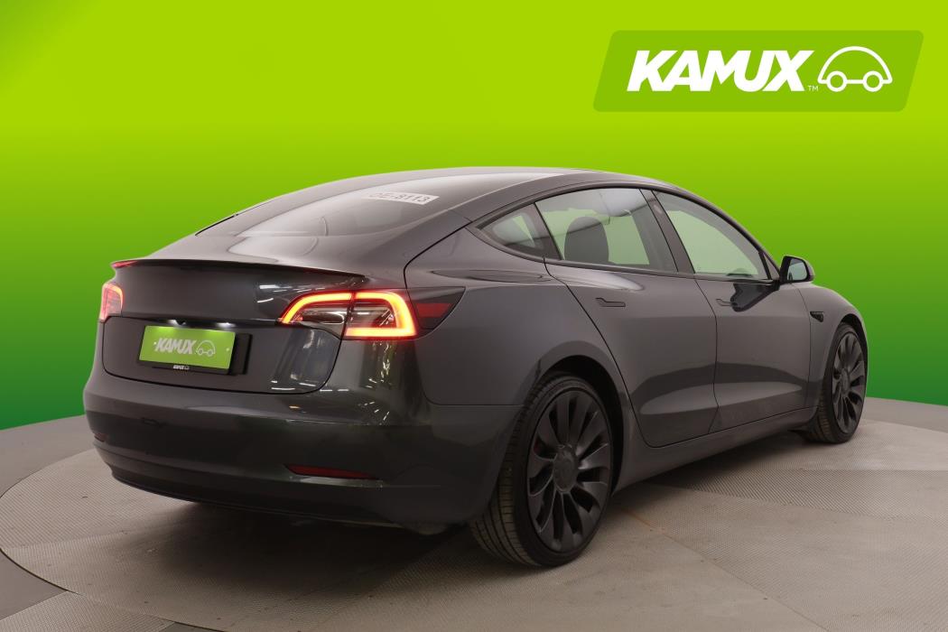 Tesla Model 3 2021