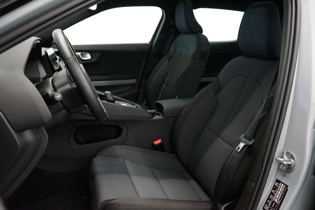 Polestar 2 2025