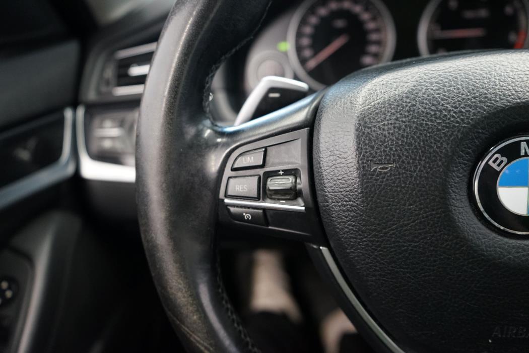 BMW 520 2011