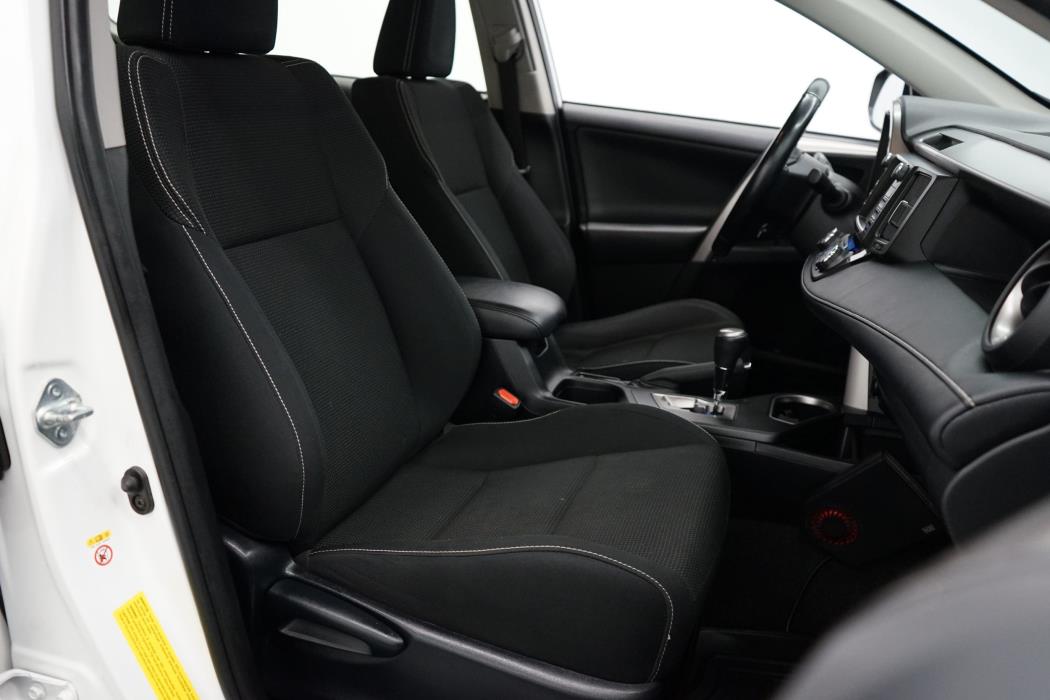 Toyota RAV4 2017