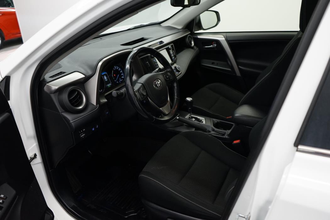 Toyota RAV4 2017