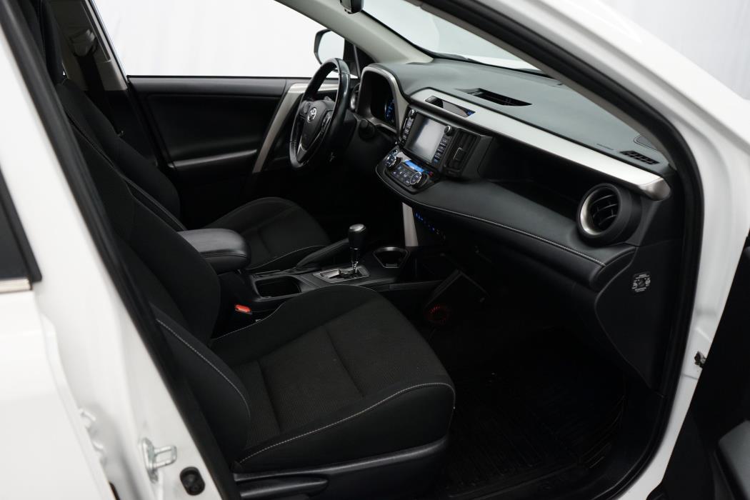 Toyota RAV4 2017