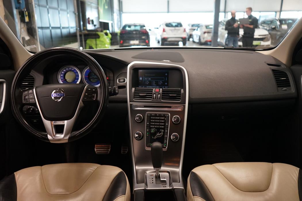 Volvo XC60 2011