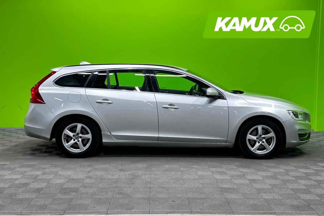 Volvo V60 2015