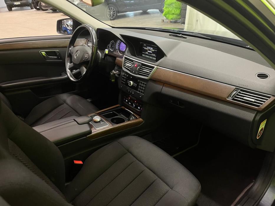 Mercedes-Benz E 2010