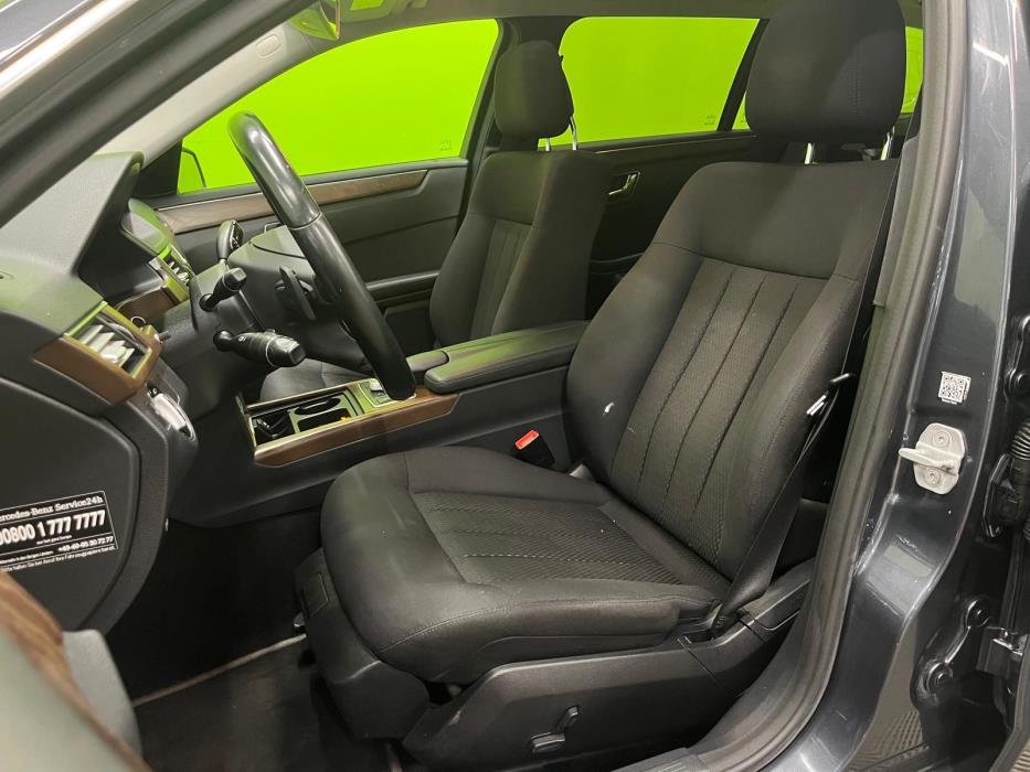 Mercedes-Benz E 2010