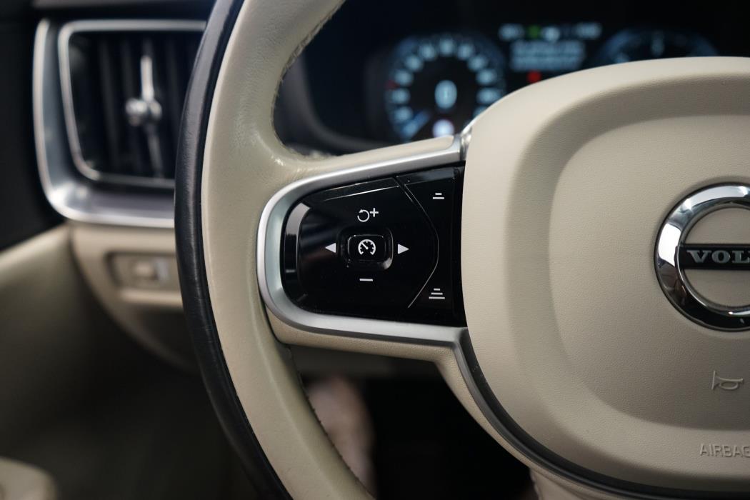Volvo V60 Cross Country 2020