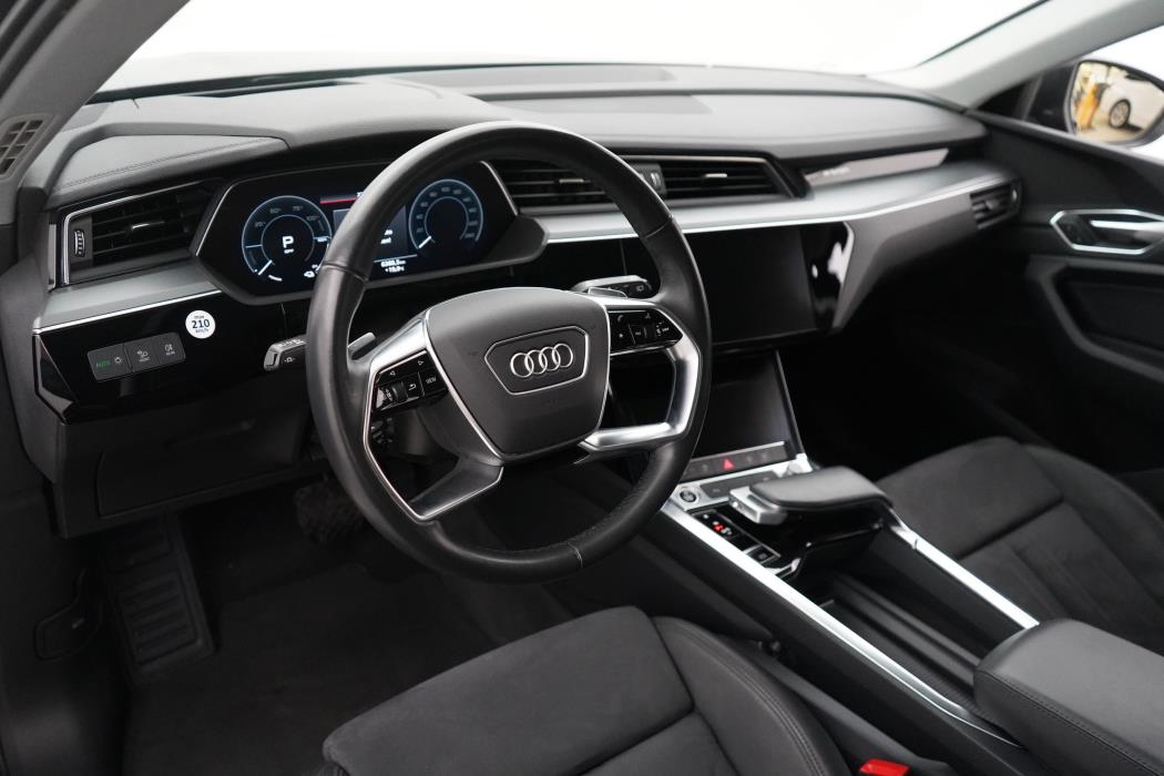 Audi e-tron 2022