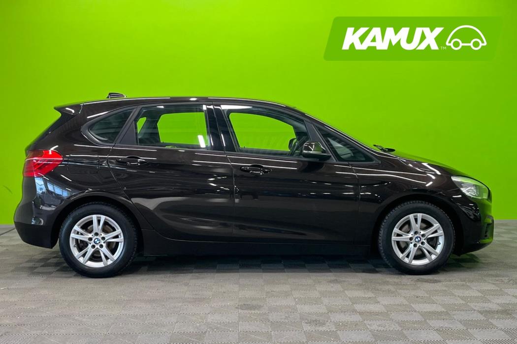 BMW 216 2017
