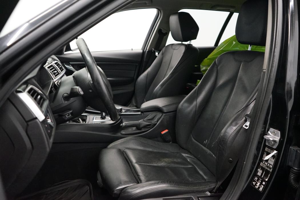 BMW 320 2017