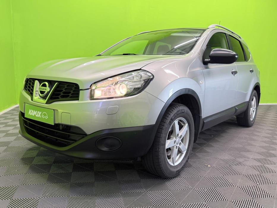 Nissan Qashqai+2 2010