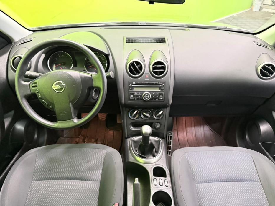 Nissan Qashqai+2 2010