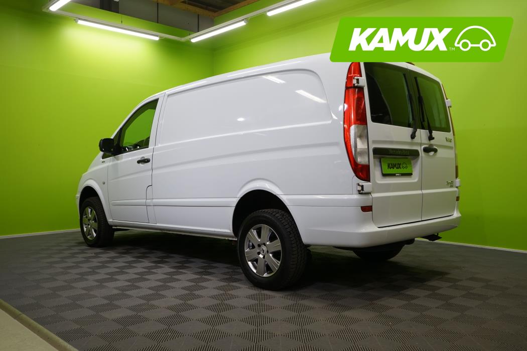 Mercedes-Benz Vito 2013