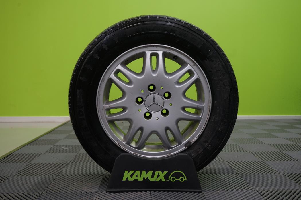 Mercedes-Benz Vito 2013