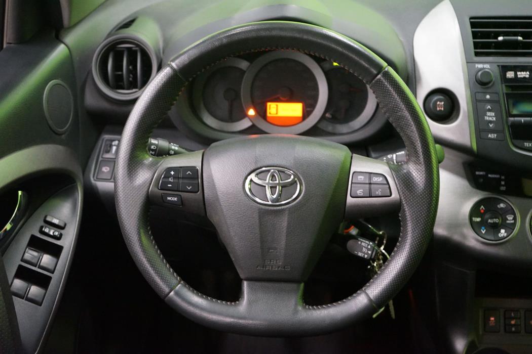 Toyota RAV4 2012