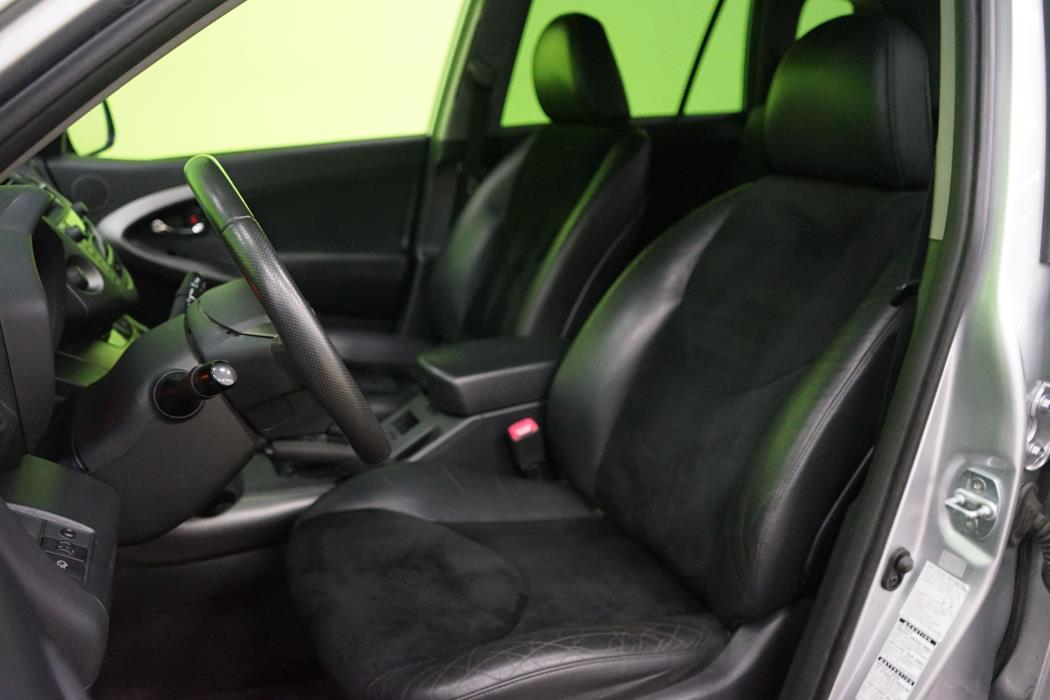 Toyota RAV4 2012