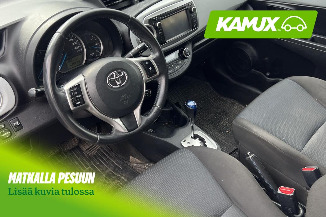 Toyota Yaris 2012