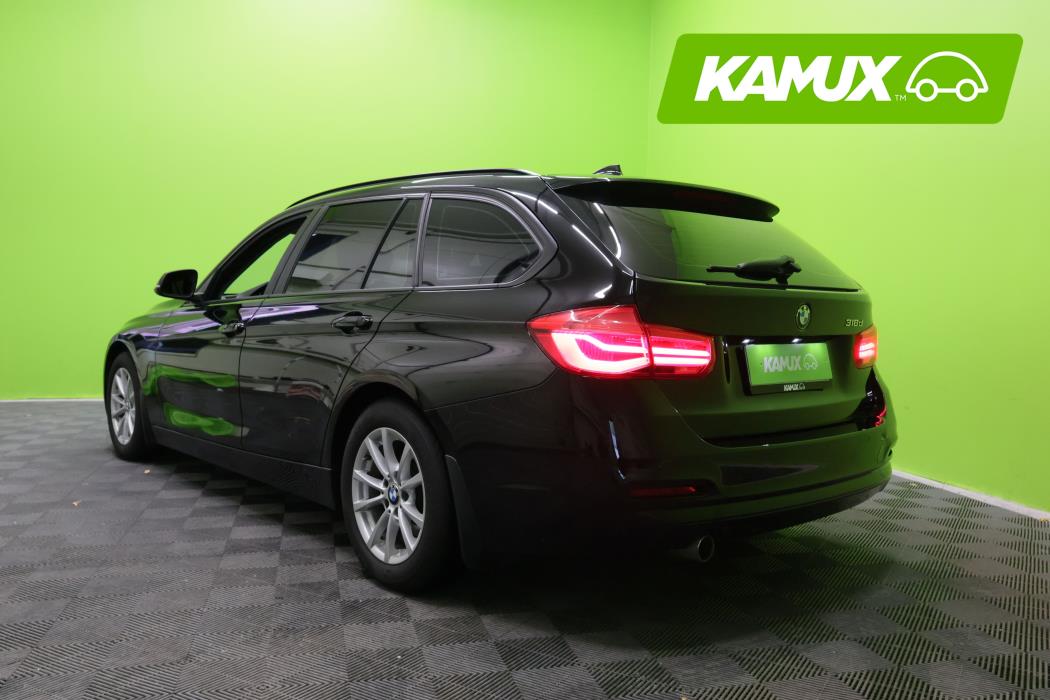 BMW 318 2017