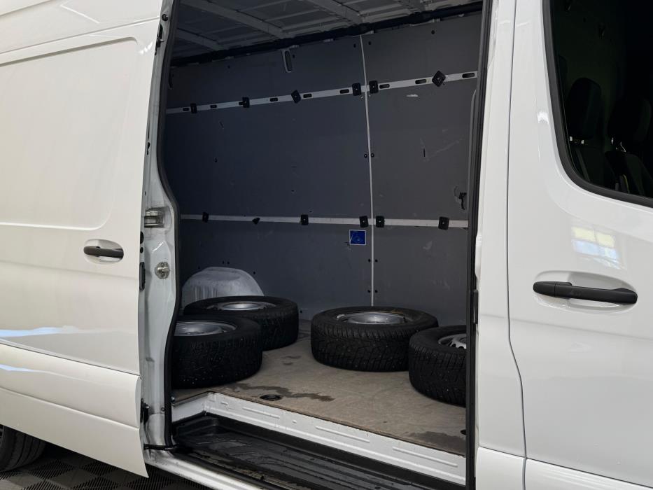 Mercedes-Benz Sprinter 2021