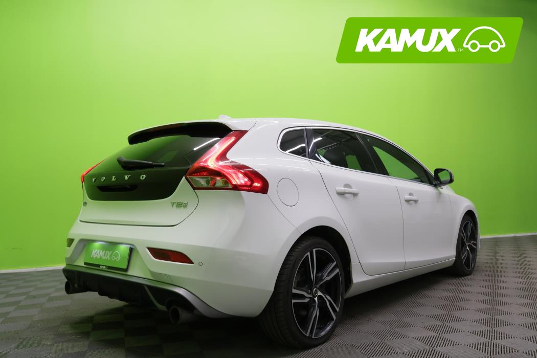Volvo V40 2017
