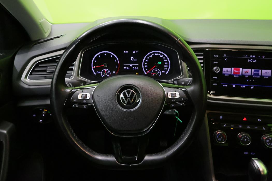 Volkswagen T-Roc 2021