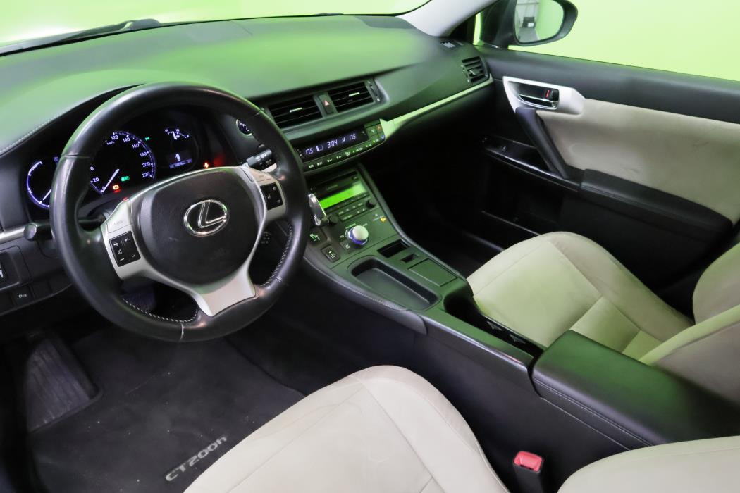 Lexus CT 2011