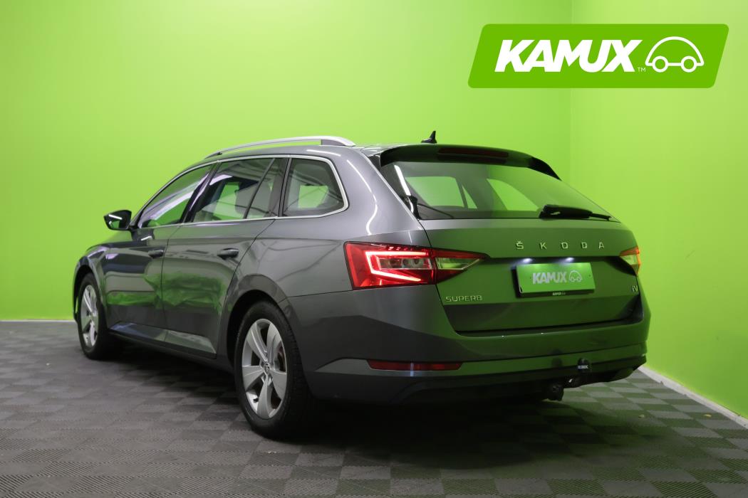 Skoda Superb 2022