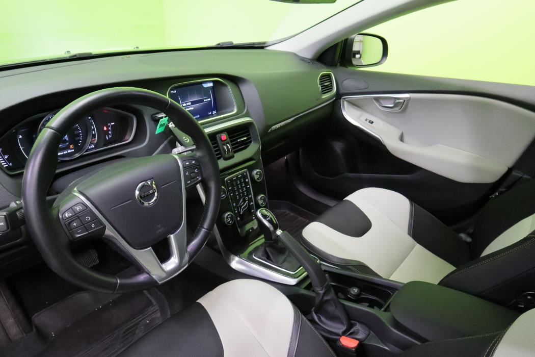 Volvo V40 Cross Country 2017