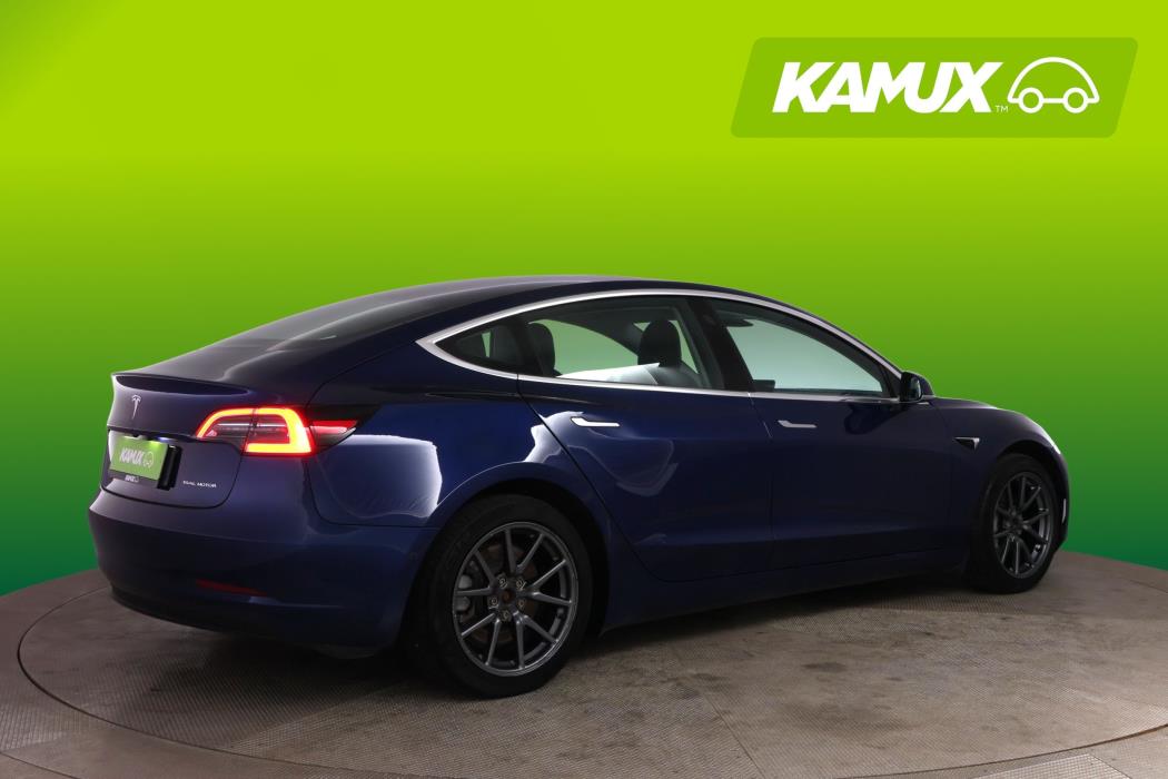 Tesla Model 3 2020