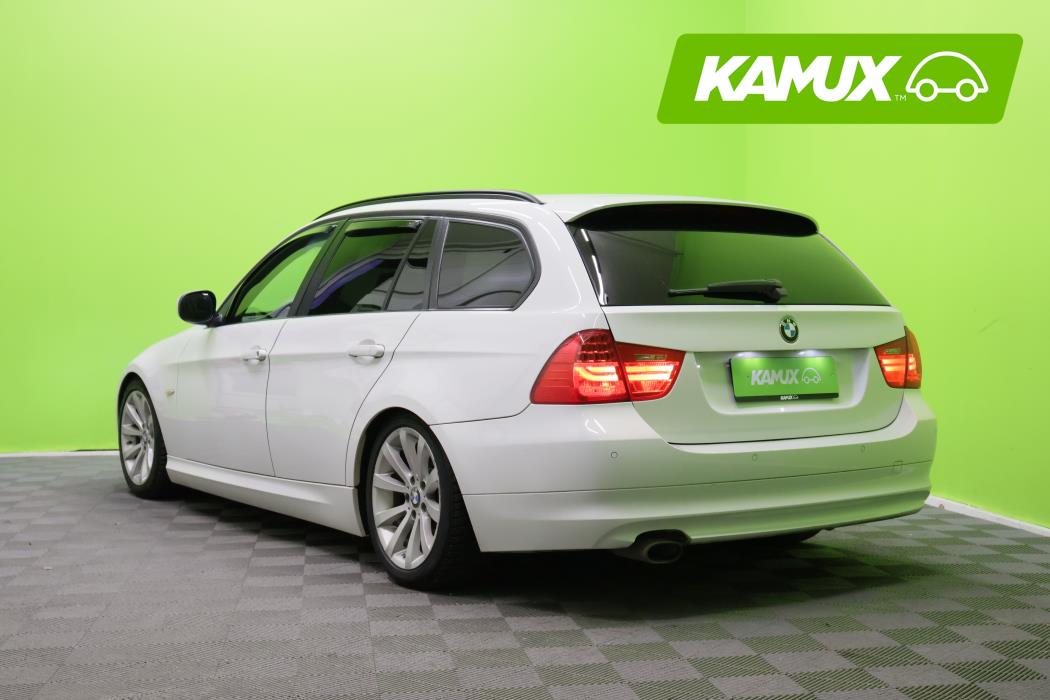 BMW 320 2011