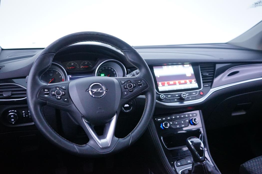 Opel Astra 2016