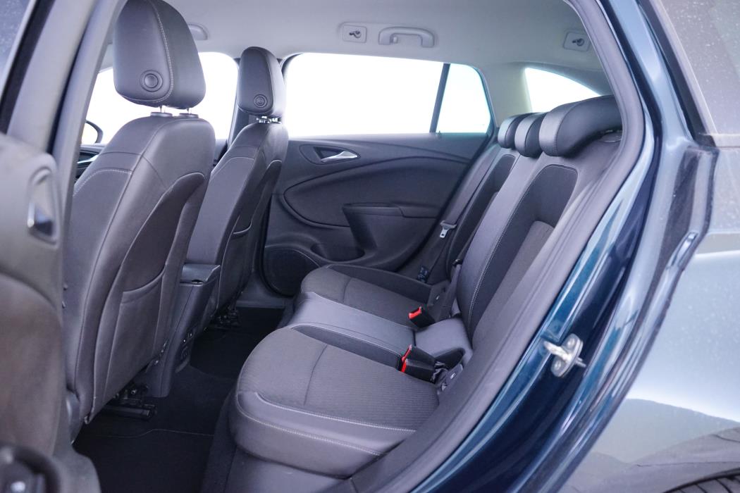 Opel Astra 2016