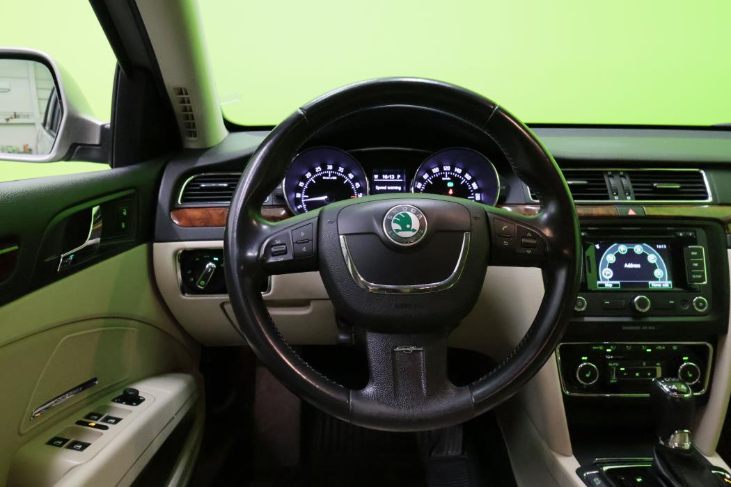 Skoda Superb 2013