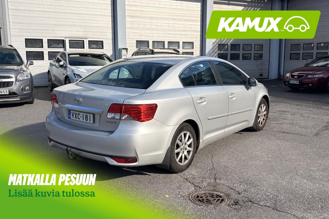 Toyota Avensis 2013