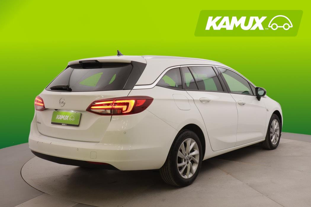 Opel Astra 2022