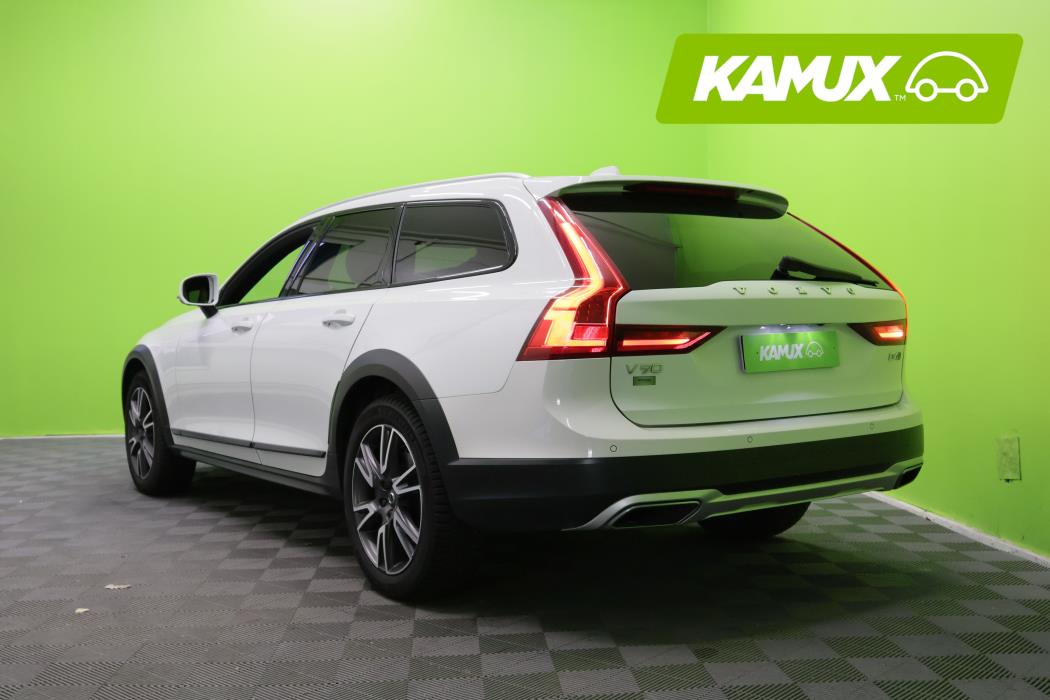 Volvo V90 Cross Country 2017