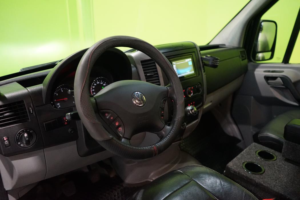 Volkswagen Crafter 2012