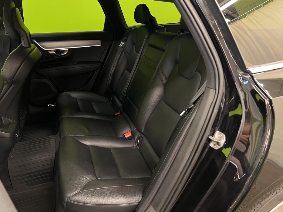Volvo V90 2017