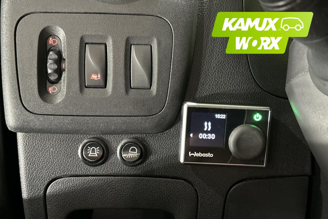 Nissan NV400 2018