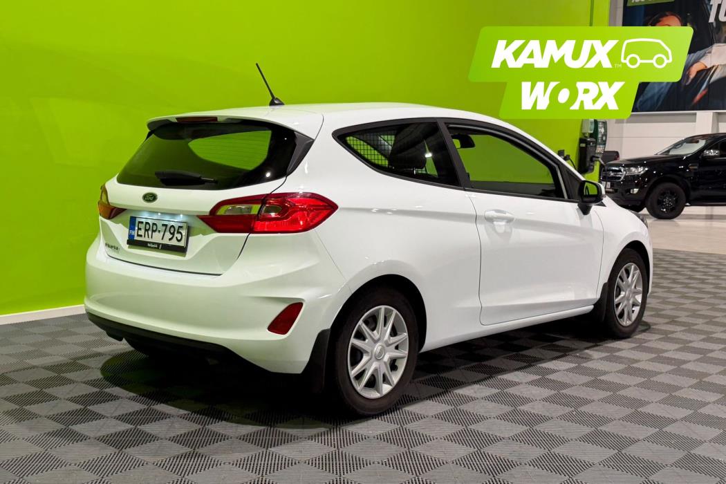 Ford Fiesta Van 2021