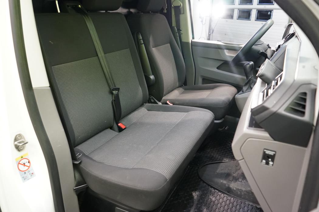 Volkswagen Transporter 2021