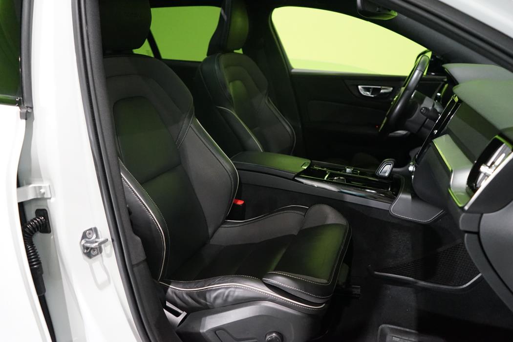 Volvo V60 2020