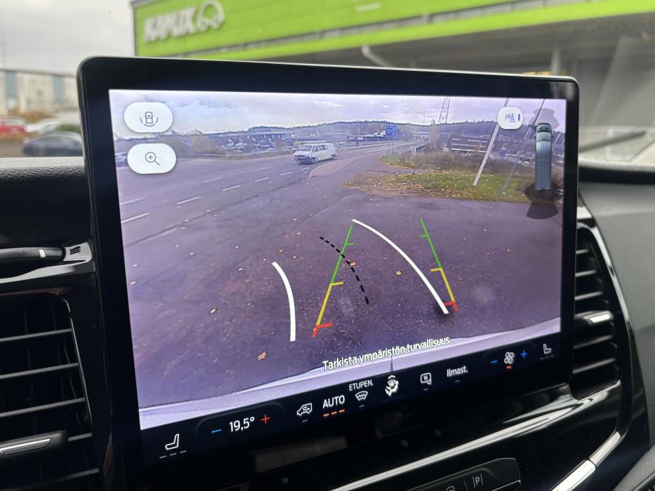 Ford Transit 2023
