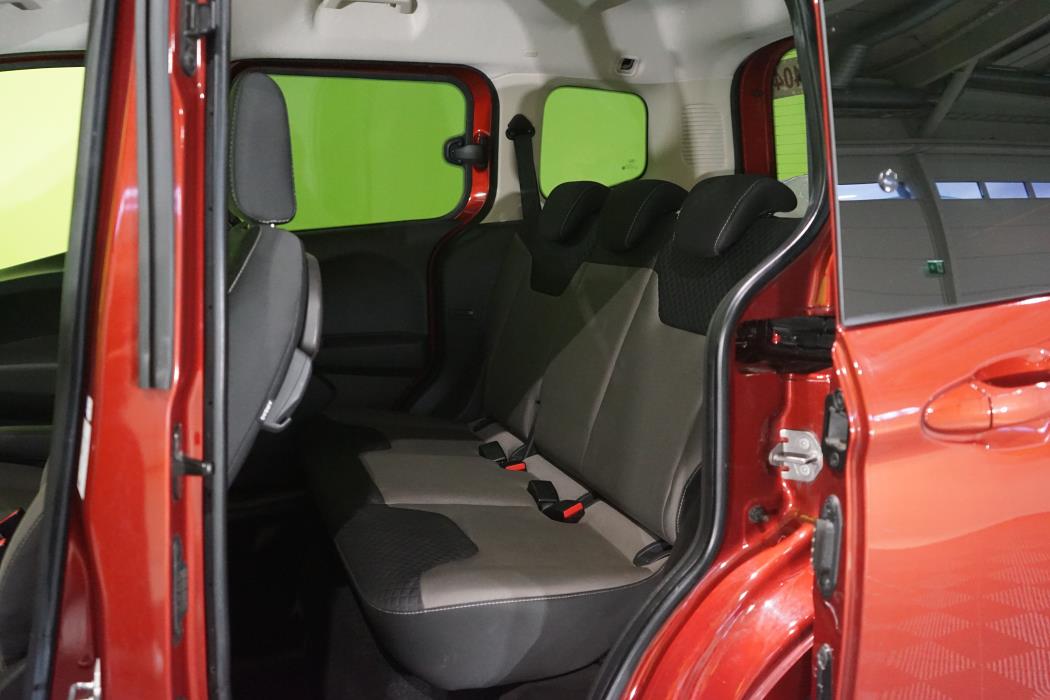 Ford Tourneo Courier 2019