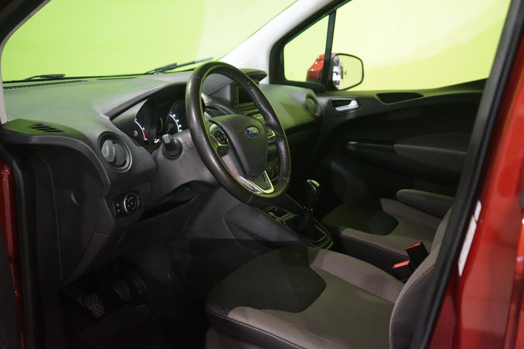 Ford Tourneo Courier 2019