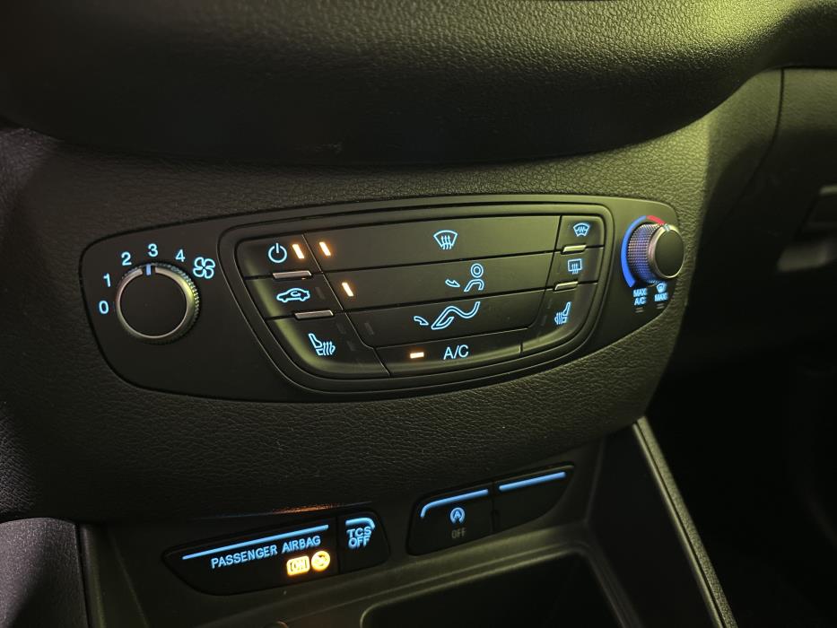 Ford Transit Courier 2020